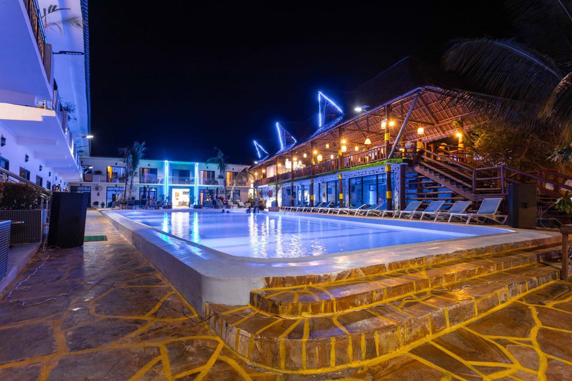 Canary Hotel & Spa Nungwi Esterno foto