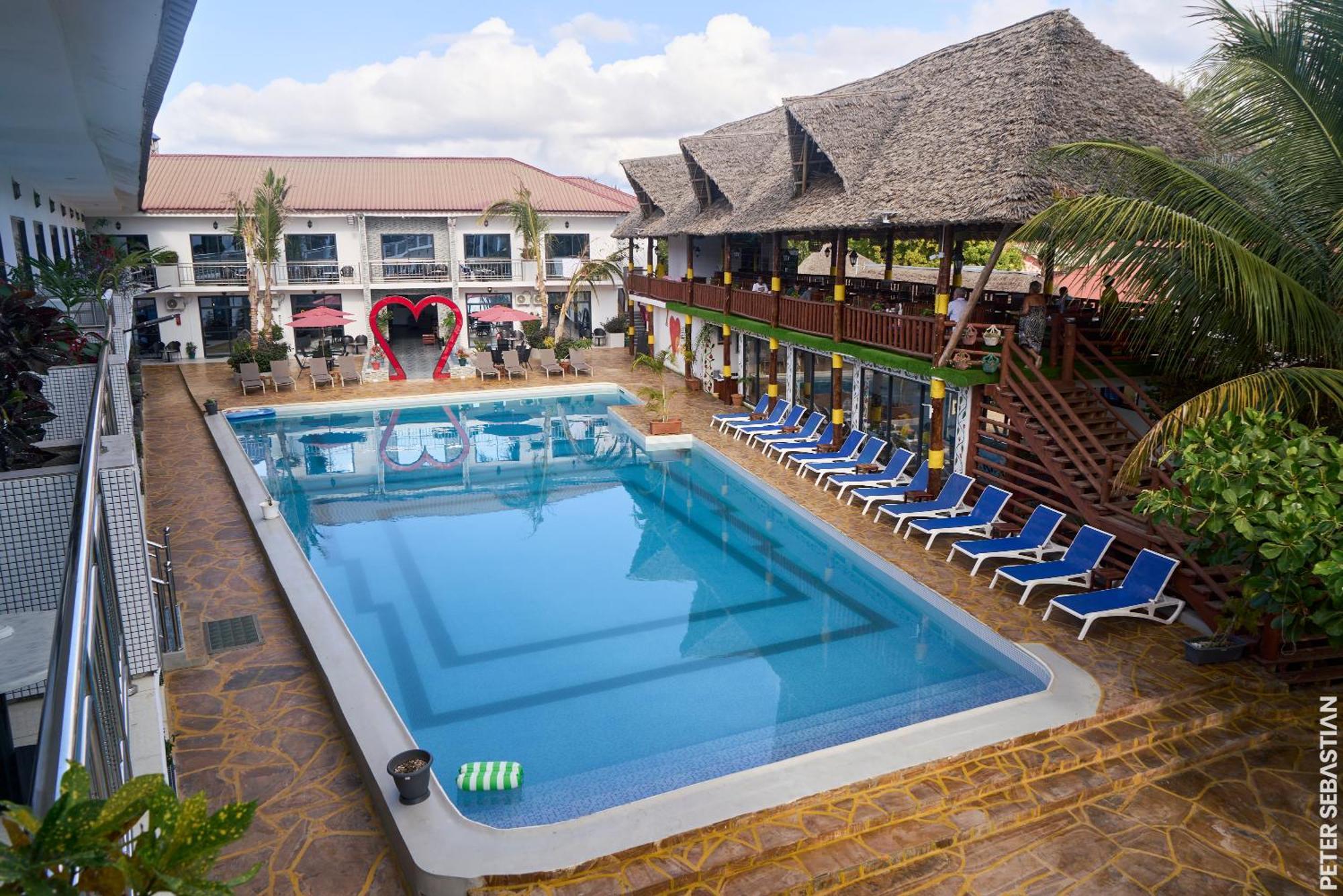 Canary Hotel & Spa Nungwi Esterno foto